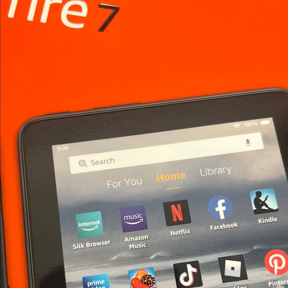 Amazon Black Fire Tablet with Protective Accessories - Picture 5 of 5